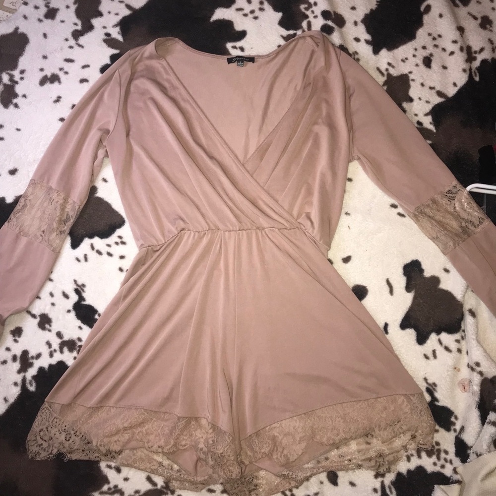 Romper size large